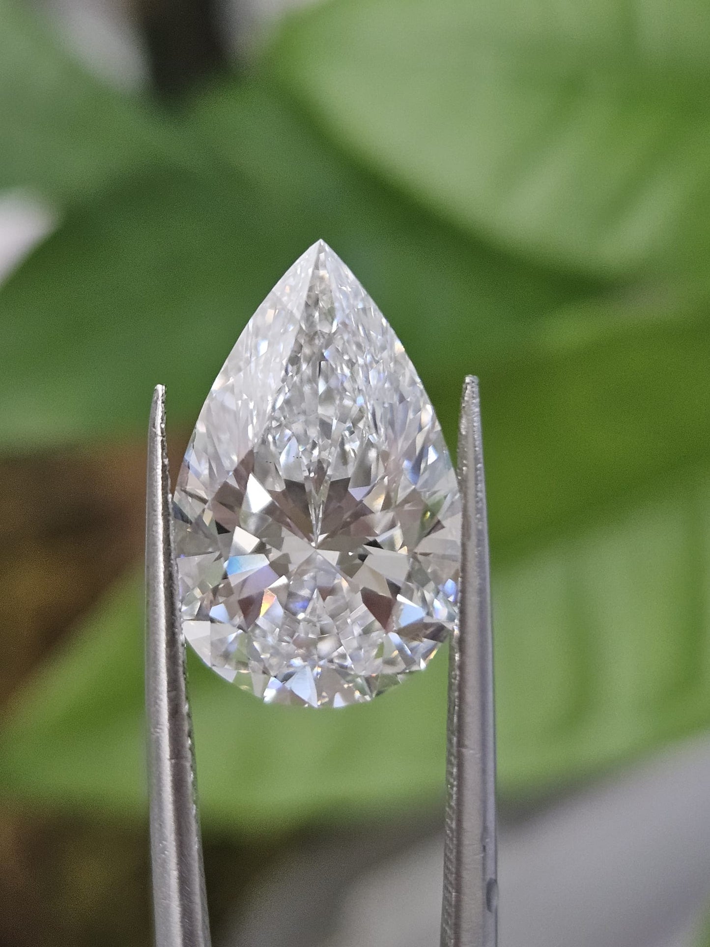 IGI 5.03CT PEAR D VS1