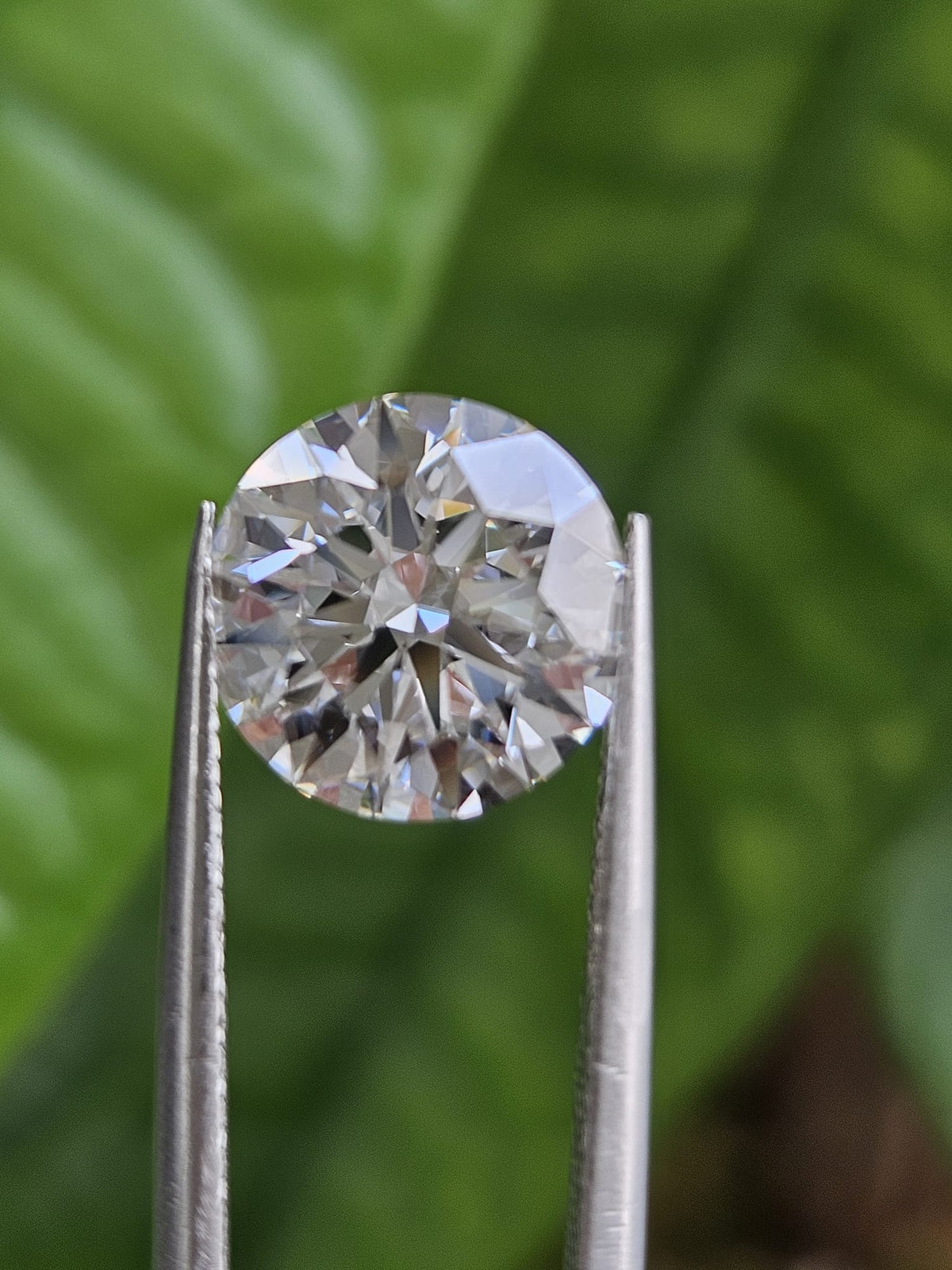 IGI 3.06CT ROUND E VS1