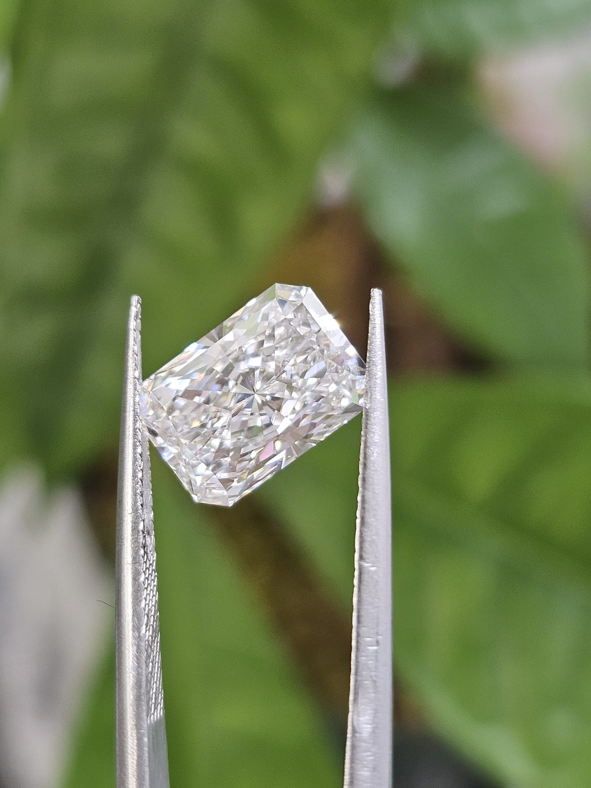 IGI 2.56CT RADIANT E VVS2