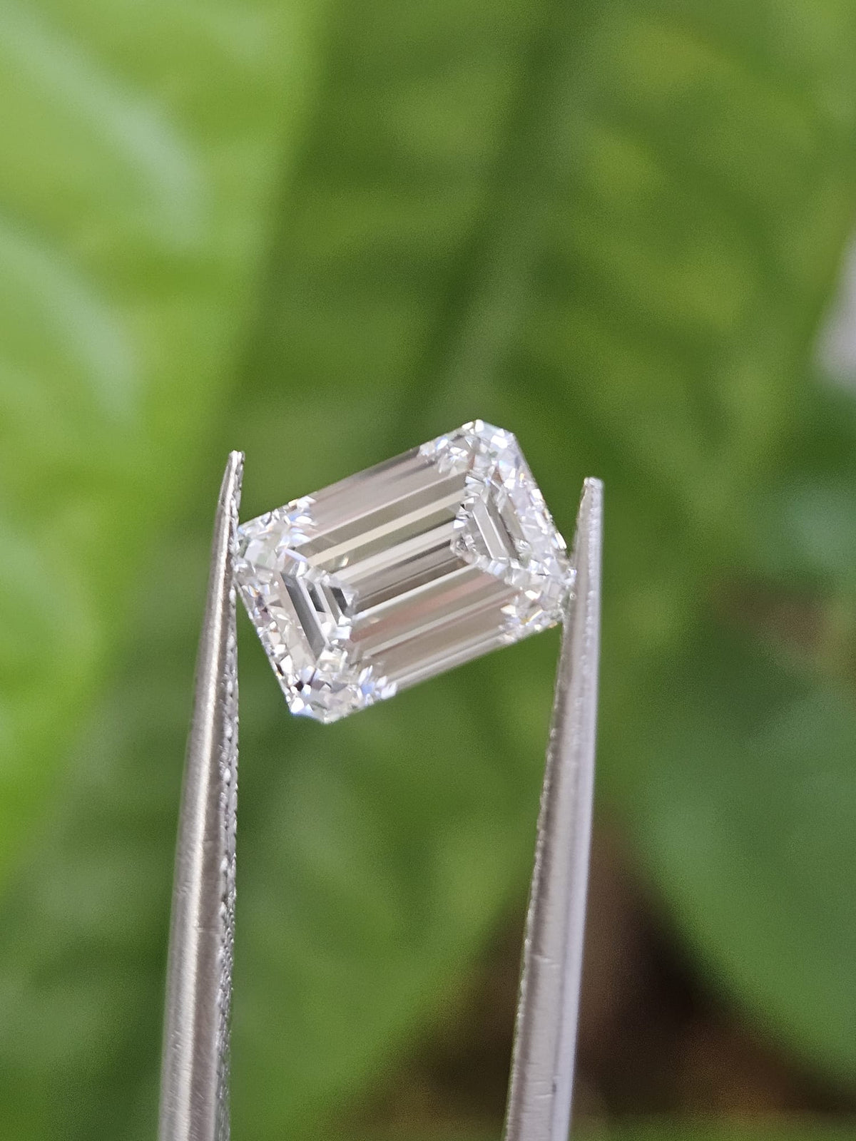 IGI 1.55CT EMERALD E VVS2