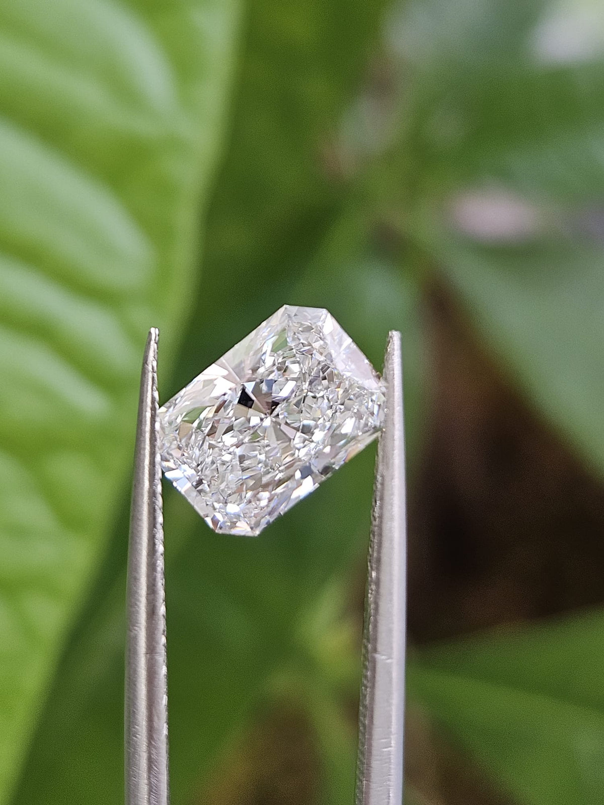 IGI 1.73CT RADIANT E VVS2
