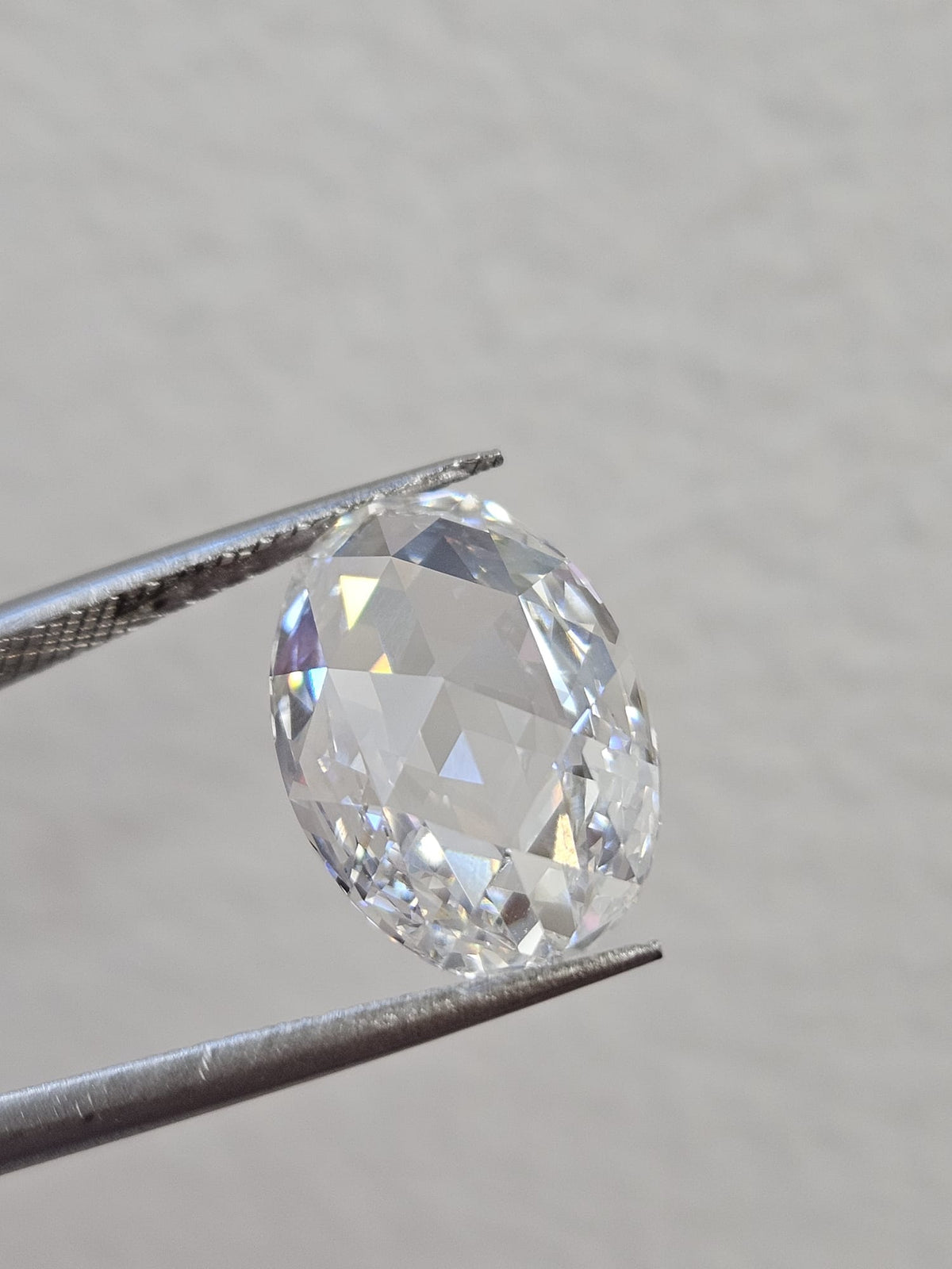 IGI 4.59CT OVAL ROSE CUT E VVS2