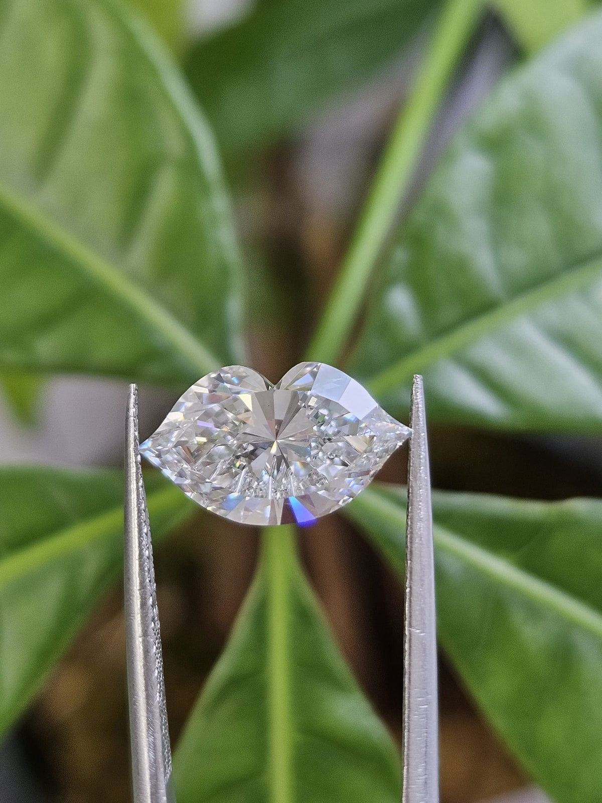 IGI 2.91CT LIP SHAPED D VS1