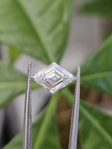 IGI 1.11CT LOZENGE STEP CUT E VVS2