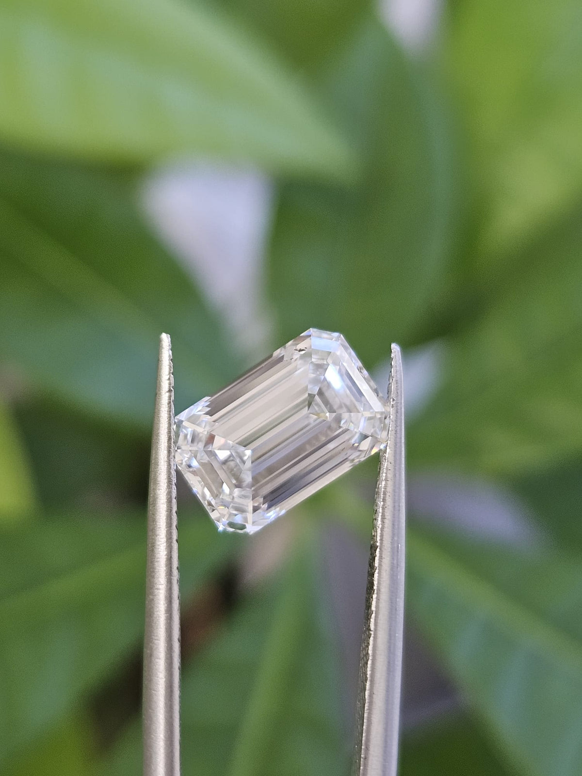 IGI 2.02CT EMERALD E VS1