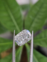 IGI 1.61CT CUSHION E VVS2