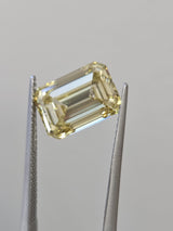 IGI 4.65CT EMERALD FANCY INTENSE YELLOW VS1