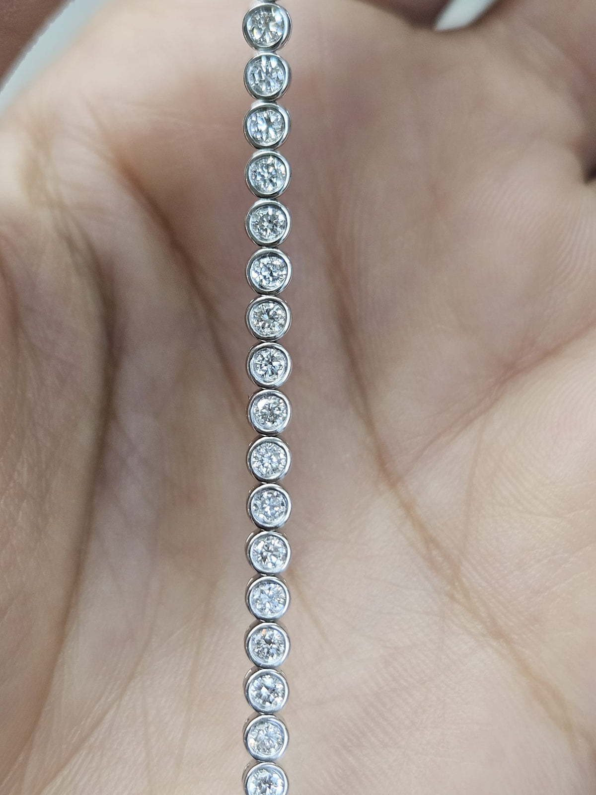 2.4cttw White Gold Lab Diamond Bezel Set 7" Bracelet