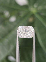 IGI 2.02CT RADIANT E VS1