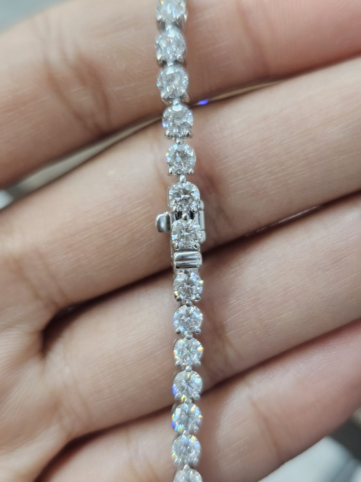 5.52cttw White Gold 3 Prongs Lab Diamond 7" Tennis Bracelet