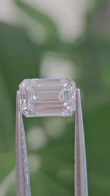 1.03CT EMERALD D VVS2