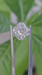 IGI 2.06CT SQUARE RADIANT E VVS2