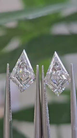 IGI 1.5CT + 1.5CT KITE SHAPE PAIR FG VS1