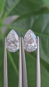 IGI 1.27CT + 1.30CT PEAR D VVS1 + D VVS2