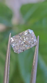 IGI 2.01CT RADIANT G VS1