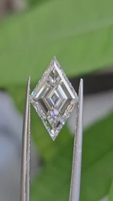IGI 4.04CT LOZENGE STEP CUT E VVS2