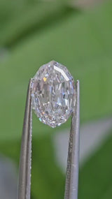 IGI 2.05CT OVAL STEP CUT E VS1