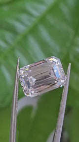 IGI 7.04CT EMERALD D VVS2
