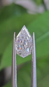 IGI 1.98CT PEAR STEP CUT E VVS2
