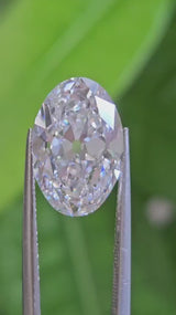 IGI 5.22CT ANTIQUE OVAL D VS1