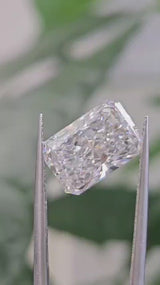 IGI 4.06CT RADIANT E VS2