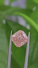 IGI 2.51CT SQUARE CUSHION FANCY VIVID PINK VS2