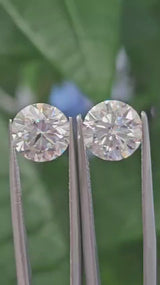 IGI 2.23CT ROUND PAIR D VS1