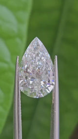 IGI 3.09CT PEAR E VVS2
