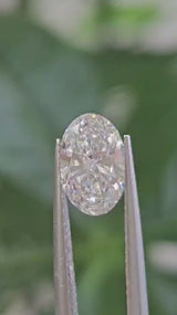 IGI 1CT OVAL E VS2