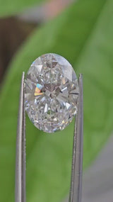 IGI 3.75CT OVAL E VVS2