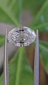 IGI 2.05CT OVAL STEP CUT E VS1