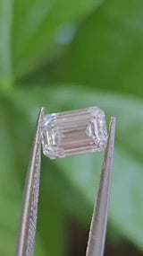 IGI 0.98CT EMERALD D VVS2