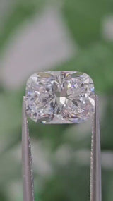 IGI 2.56CT CUSHION D VS1