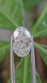 IGI 2.61CT ANTIQUE OVAL E VVS2