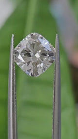 IGI 1.57CT SQUARE CUSHION E VS1