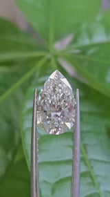 IGI 3.54CT PEAR G VVS2