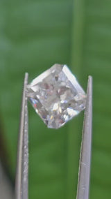 IGI 2.02CT SQUARE RADIANT E VVS2