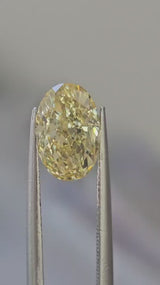 IGI 2.02CT OVAL FANCY INTENSE YELLOW VVS2
