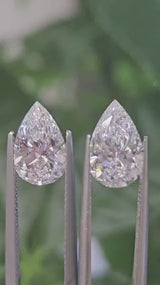 IGI 2.02CT PEAR PAIR D VVS2