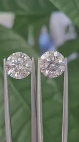 IGI 2.04CT ROUND PAIR D VVS2