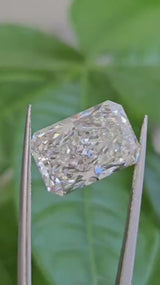 IGI 8.08CT RADIANT G VVS2