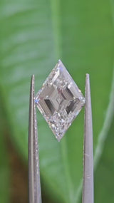 IGI 1.98CT LOZENGE STEP CUT F VVS2