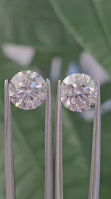 IGI 2.01CT ROUND PAIR D VS1