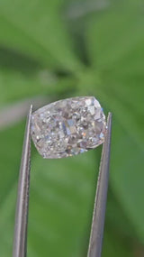 IGI 2.60CT CUSHION E VVS2
