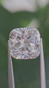 IGI 3.08CT CUSHION E VVS2