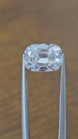 IGI 2.46CT OEC LONG CUSHION E VVS2