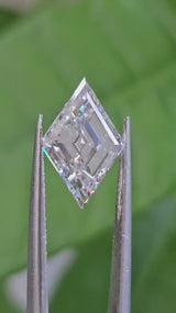 IGI 3.07CT LOZENGE STEP CUT E VVS2