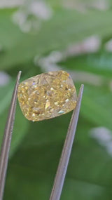 IGI 4.50CT CUSHION FANCY INTENSE YELLOW VS1