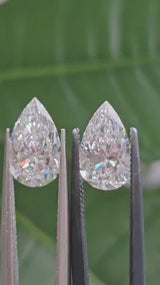 IGI 1.52CT + 1.52CT PEAR D VS1