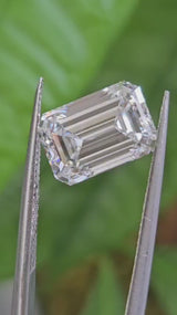 IGI 3.98CT EMERALD E VVS2